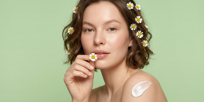 Frühlings-Glow Up: Deine perfekte Beauty-Routine für Haut, Haare & Duft