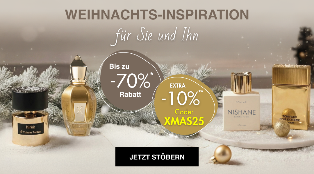 Szene mit weihnachtlicher Dekoration: Schneefläche, warme Lichter und ein Kamin im Hintergrund. Davor stehen vier luxuriöse Parfümflakons in Gold- und Weißtönen. Links befindet sich ein Hinweis auf bis zu 70 % Rabatt, daneben ein weiterer Kreis mit zusätzlichen 10 % Rabatt mit dem Code XMAS25. Darunter ein Button mit der Aufschrift „Jetzt stöbern“