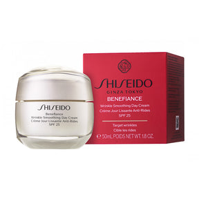 Shiseido Benefiance Wrinkle Smoothing Gesichtscreme SPF 25  50 ml