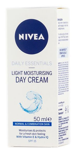 Nivea Visage Light Moisturising Day Cream SPF 15 50 ml